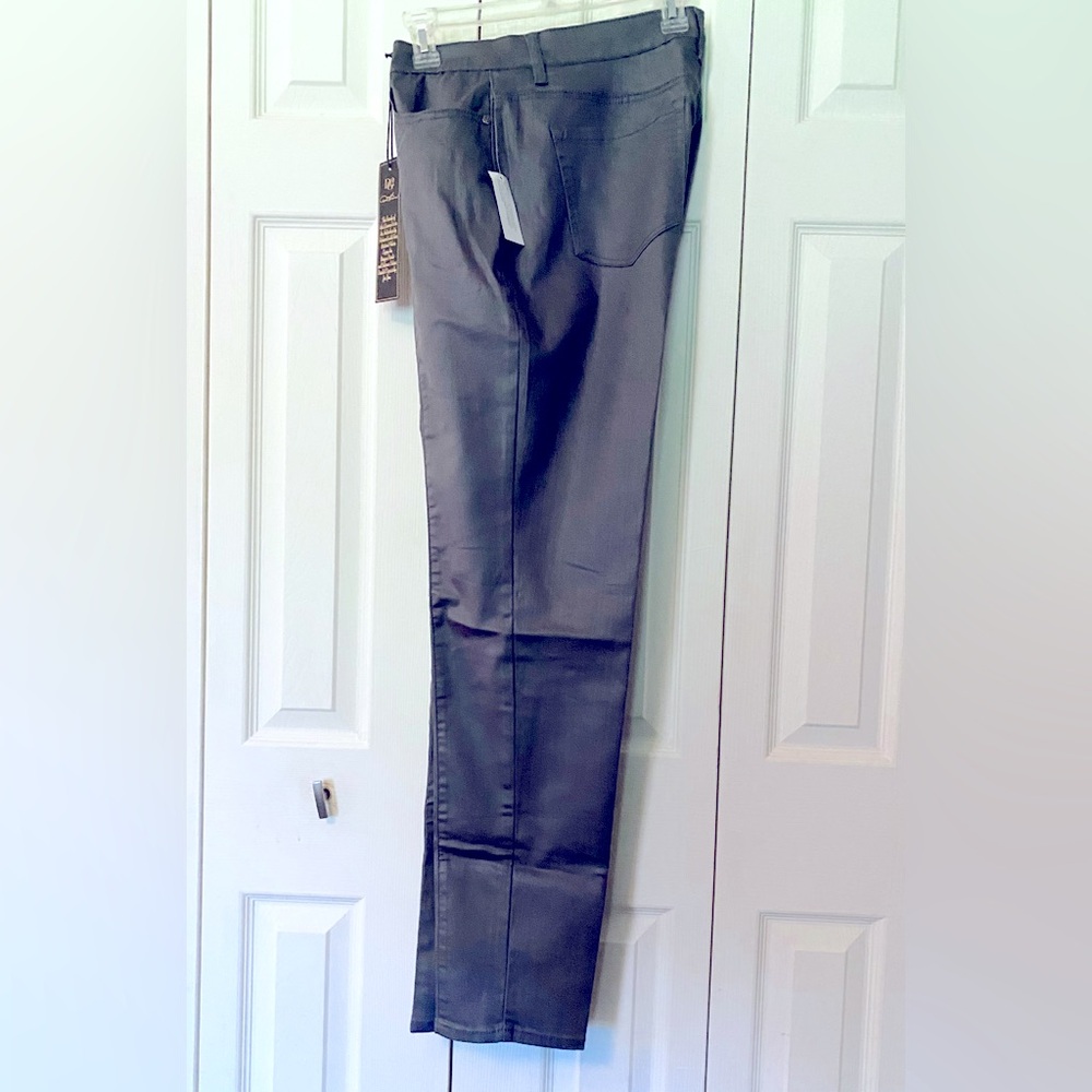 DG2 Gray Metallic Slim Fit Jeans NWT